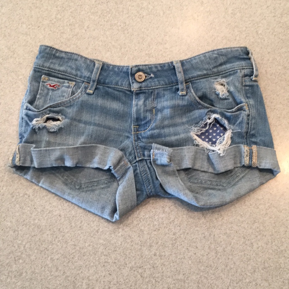 Hollister Distressed Shorts w/ Peak-A-Boo Pockets